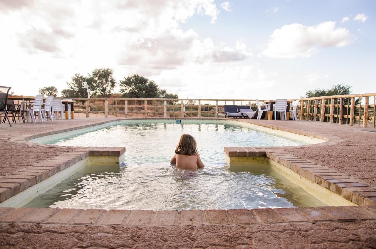 Kgalagadi Lodge Askham Εξωτερικό φωτογραφία